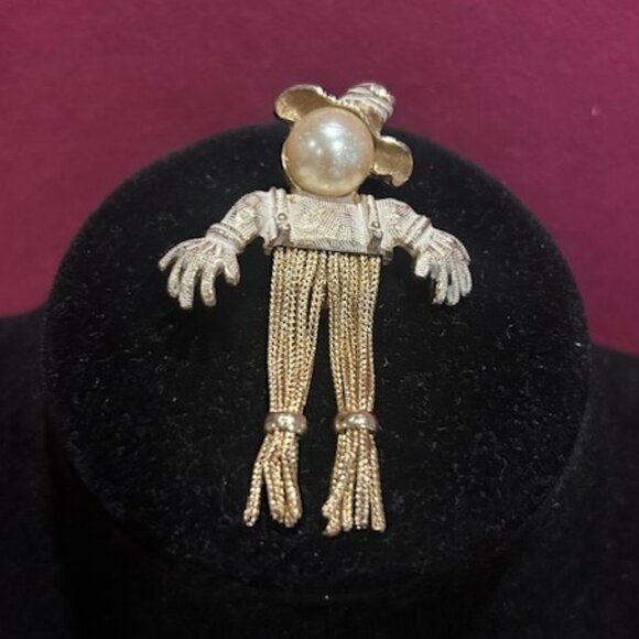 EMMONS Scarecrow Gold Faux Pearl BROOCH - Picture 6 of 8
